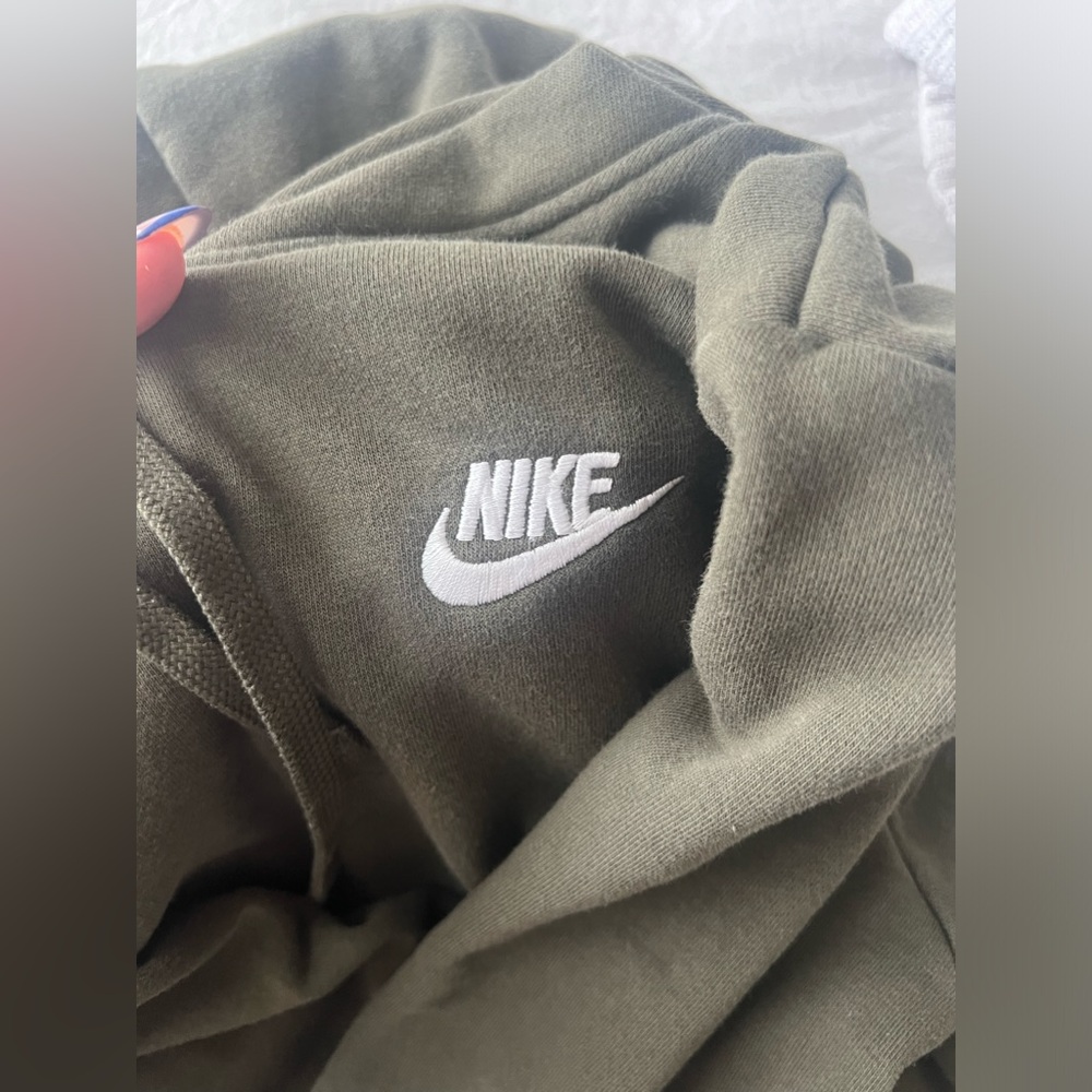 Forest green Nike hoodie - Picture 5 of 5